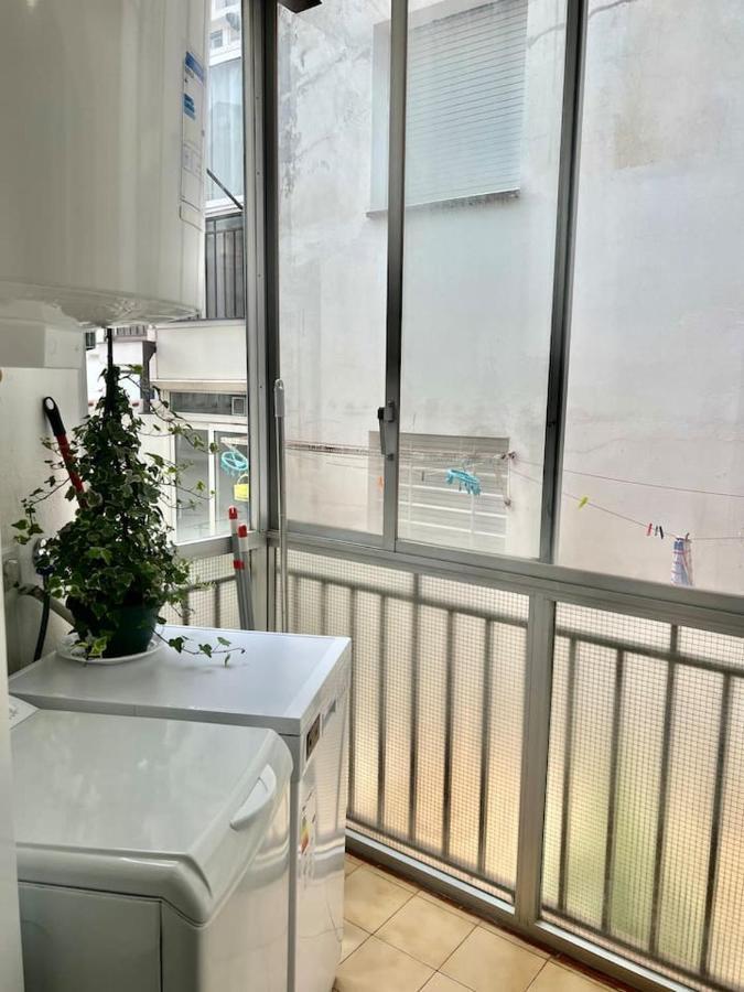 Amplio Apartamento Tranquilo Cerca De La Playa Росес Екстериор снимка